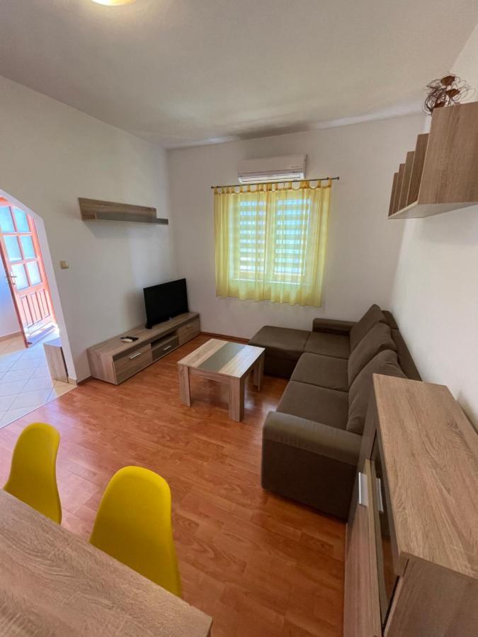 Apartments Belic With Pool Елса Экстерьер фото